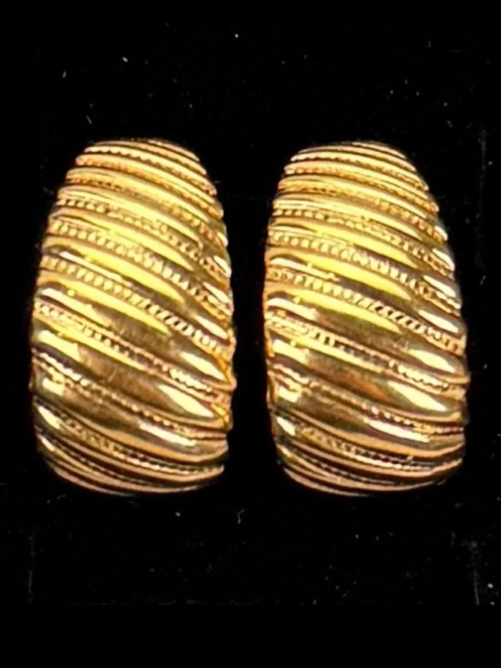 Vintage lightweight goldtone, wide open hoop pierced post earrings